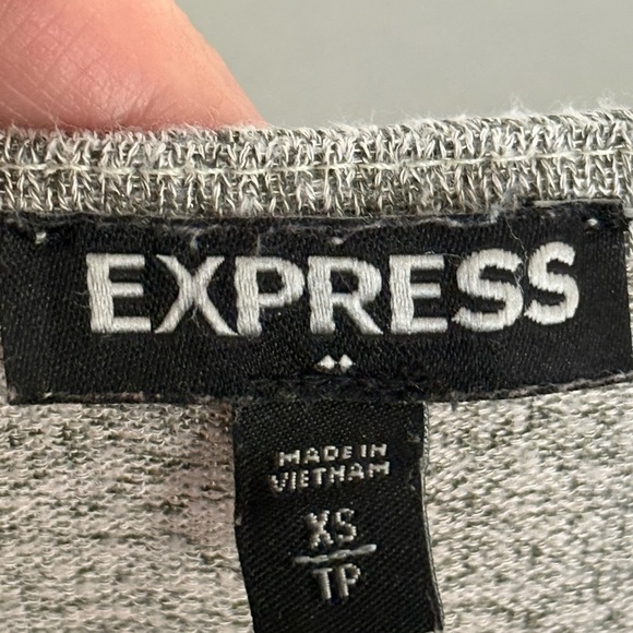 Gray Sleeveless Top by Express - Picture 3 of 3